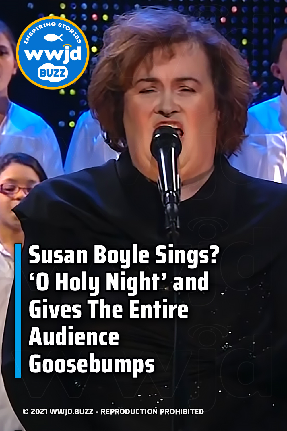 Susan Boyle Sings  \'O Holy Night\' and Gives The Entire Audience Goosebumps