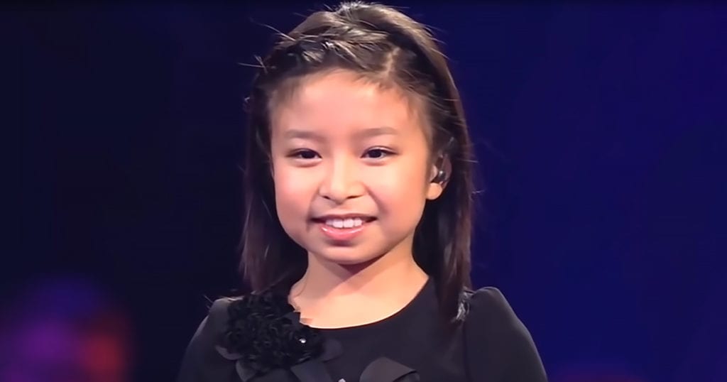 Little Girl With The Voice Of An Angel Completely Steals The Show, And