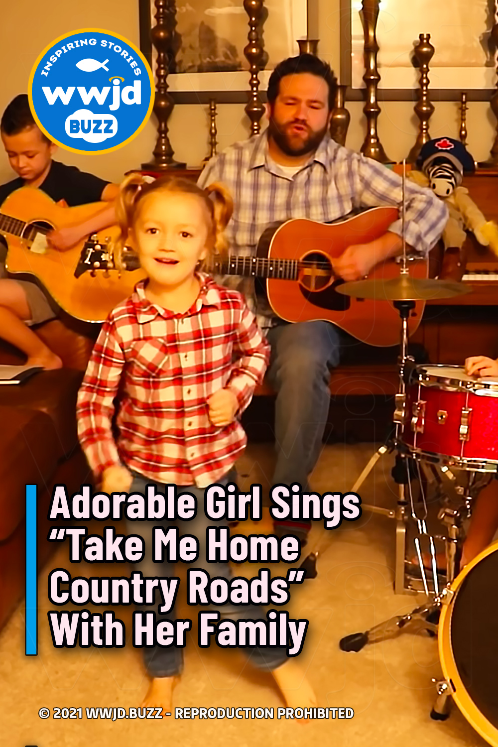Adorable Girl Sings “Take Me Home Country Roads” With Her Family