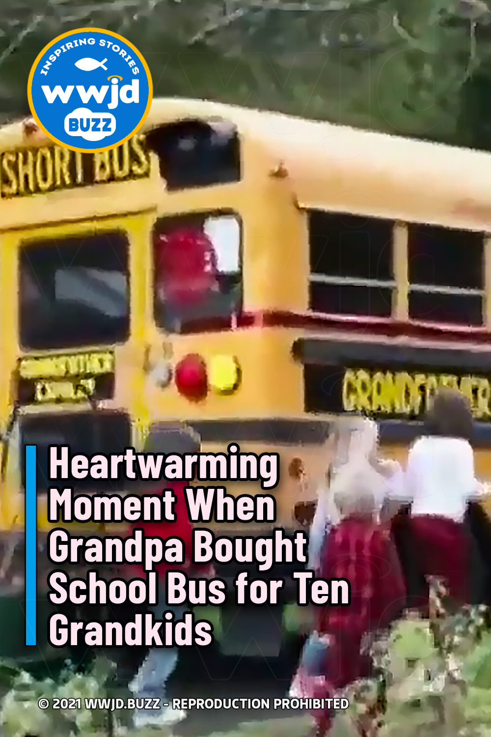 Heartwarming Moment When Grandpa Bought School Bus for Ten Grandkids