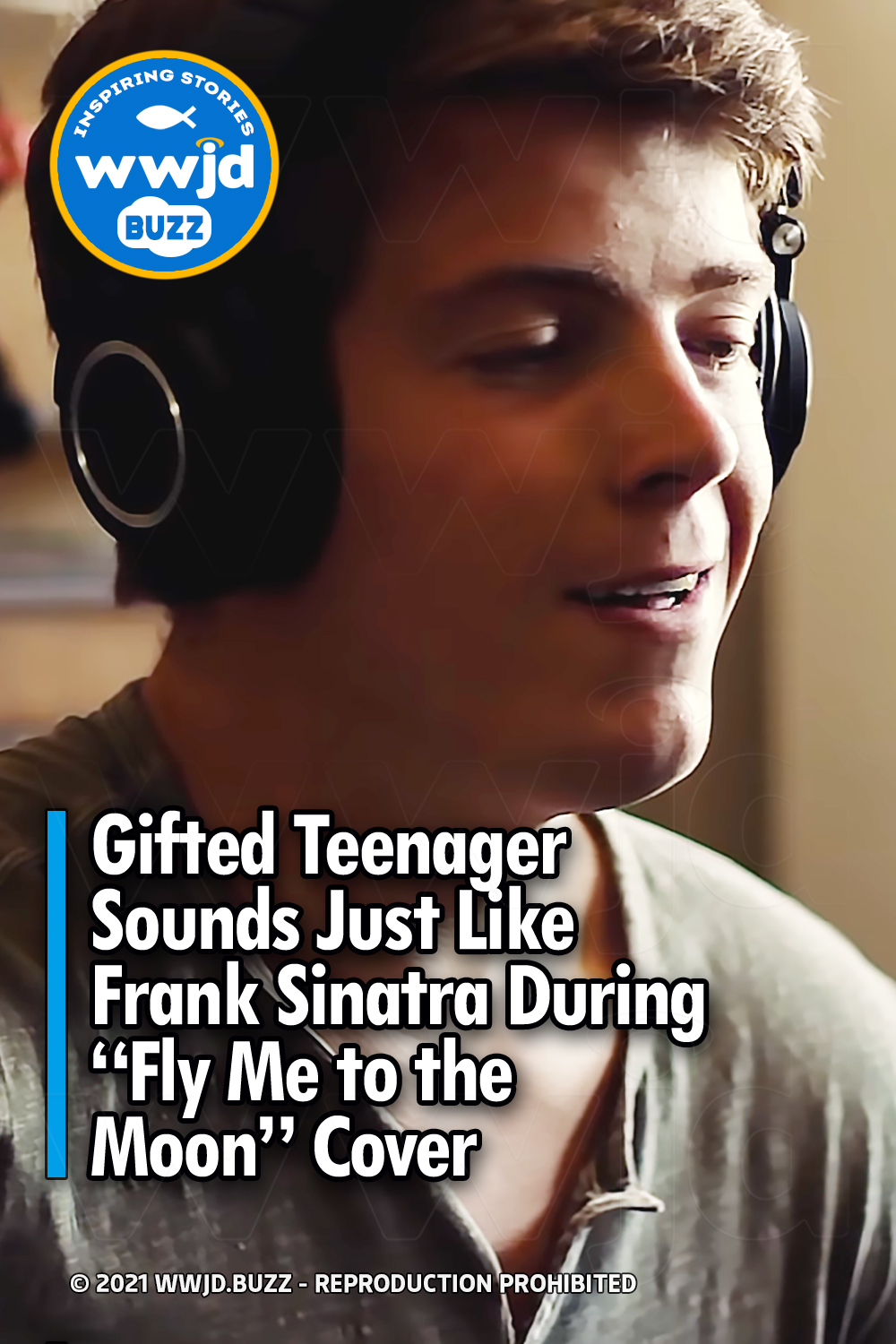 Gifted Teenager Sounds Just Like Frank Sinatra During “Fly Me to the Moon” Cover