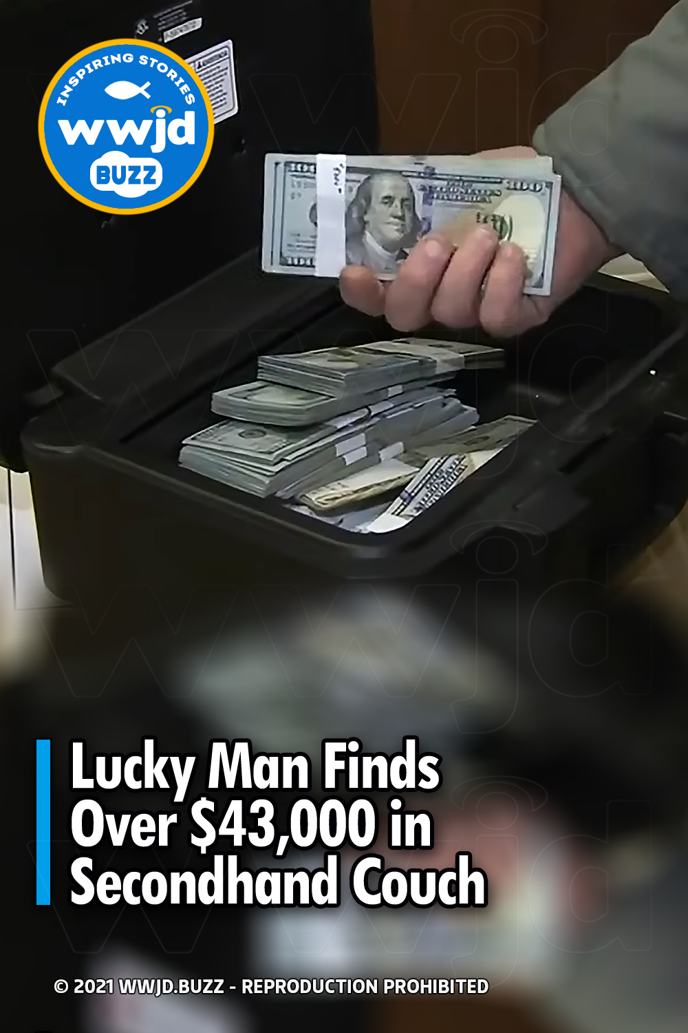 Lucky Man Finds Over $43,000 in Secondhand Couch