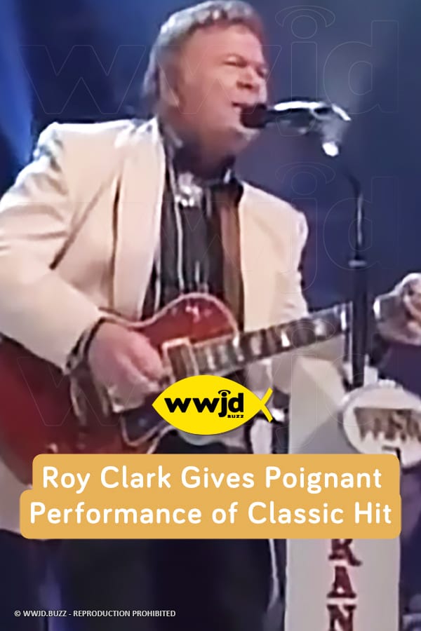 Roy Clark Gives Poignant Performance of Classic Hit