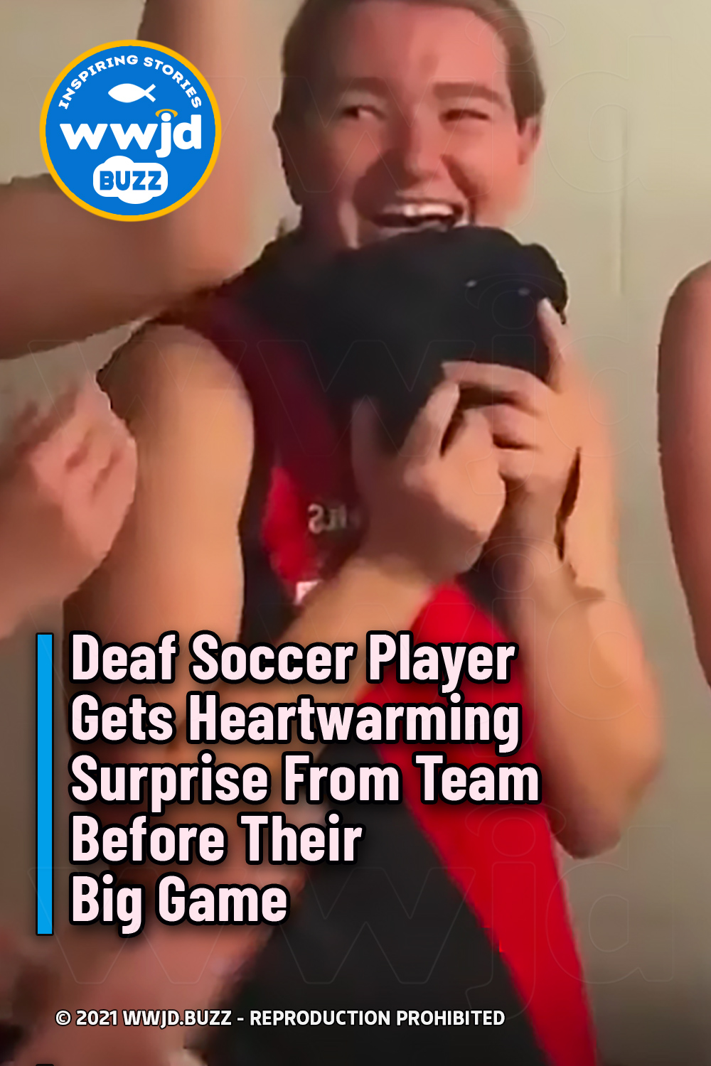 Deaf Soccer Player Gets Heartwarming Surprise From Team Before Their Big Game