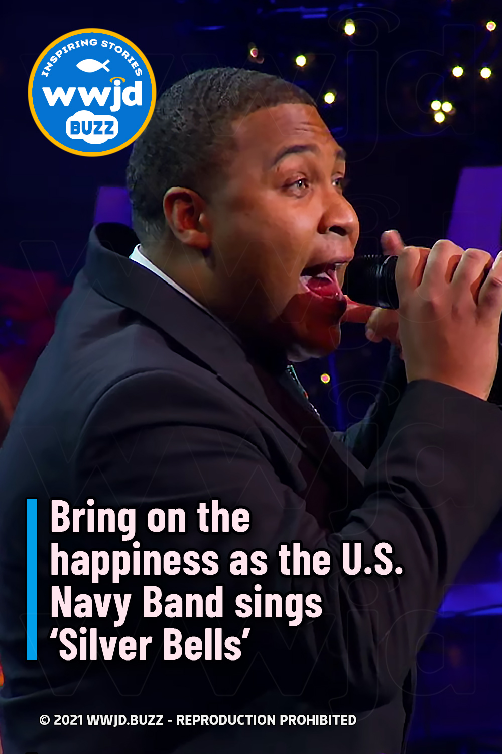Bring on the happiness as the U.S. Navy Band sings ‘Silver Bells’