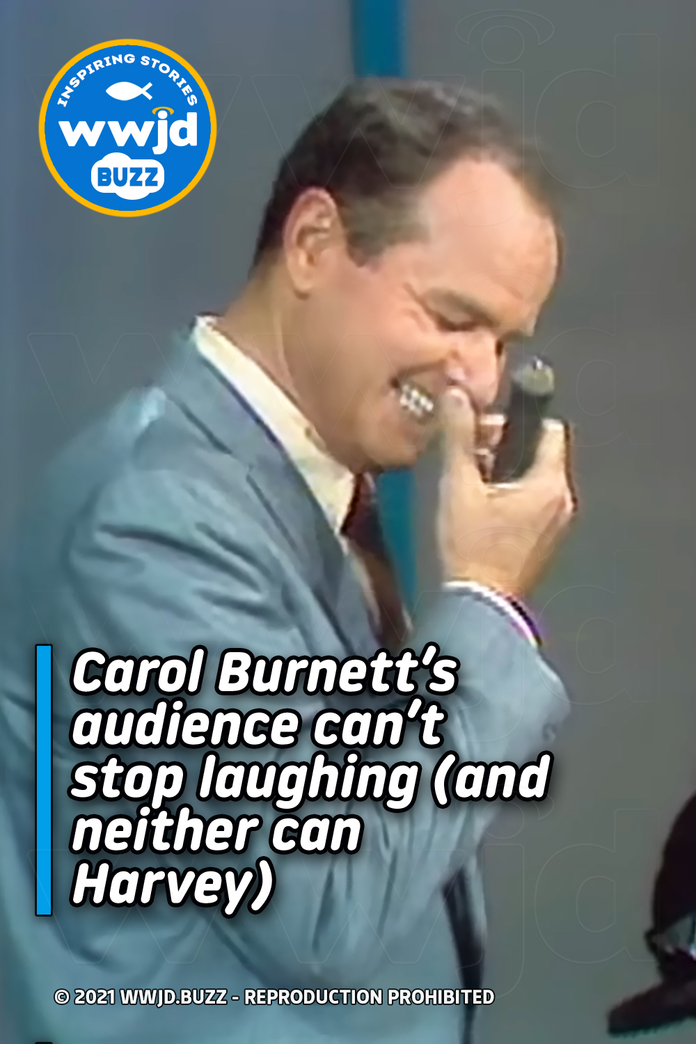 Carol Burnett’s audience can’t stop laughing (and neither can Harvey)