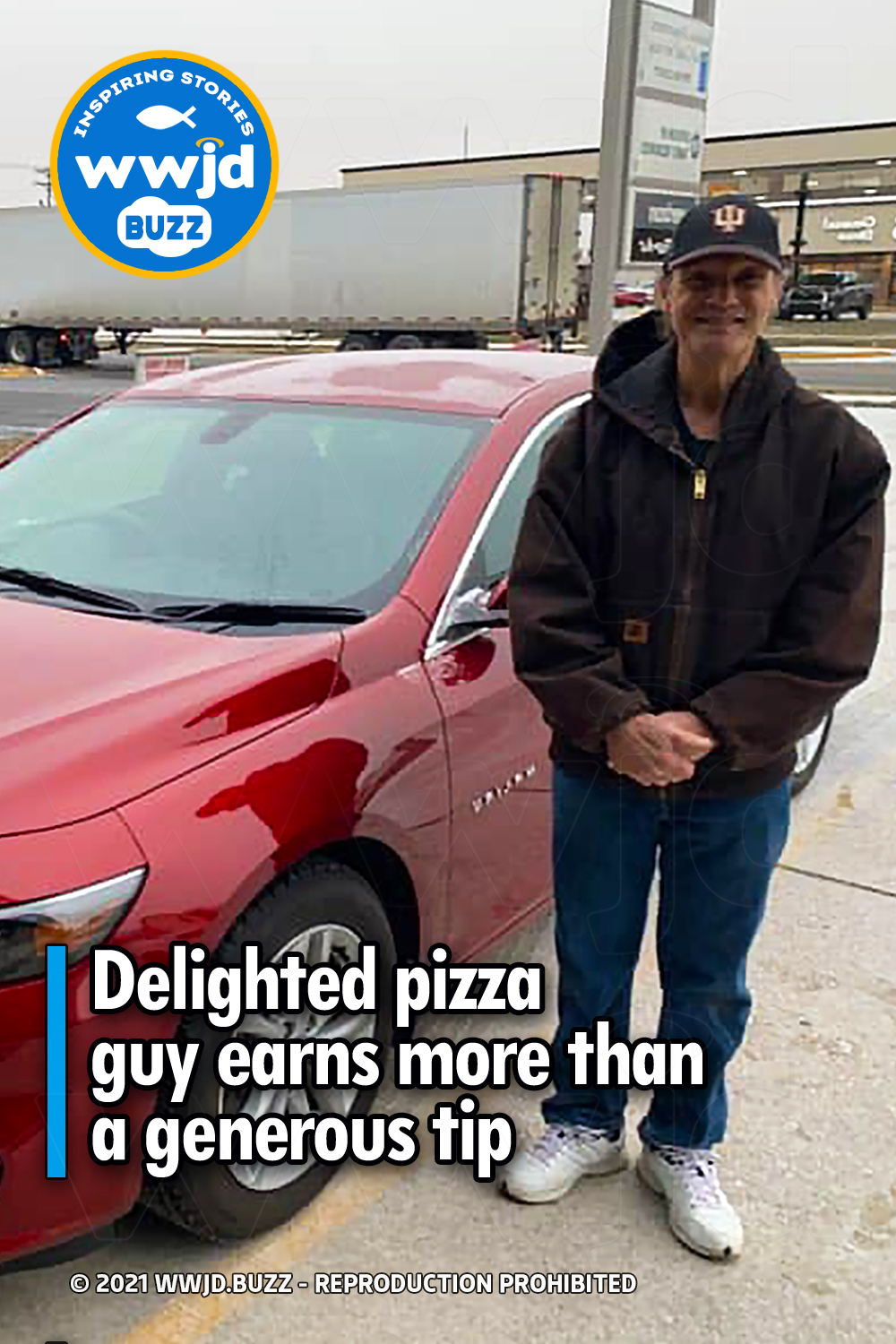 Delighted pizza guy earns more than a generous tip