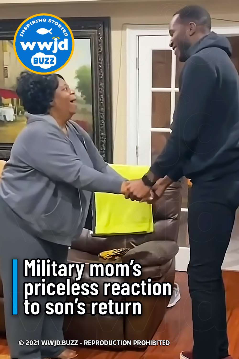 Military mom’s priceless reaction to son’s return
