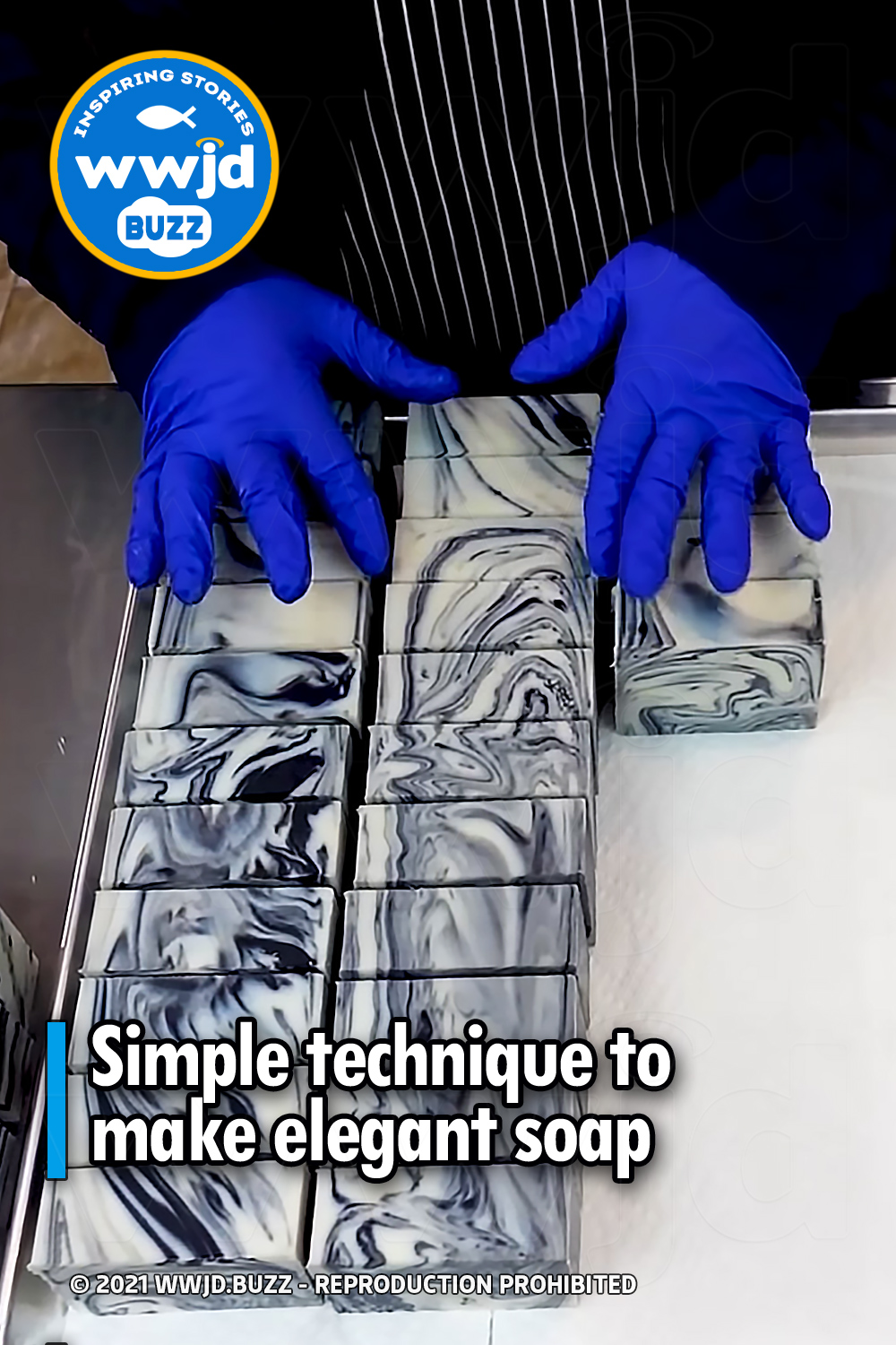 Simple technique to make elegant soap