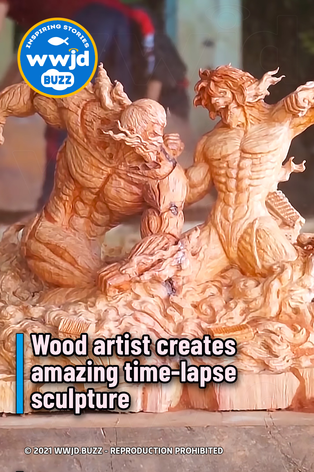 Wood artist creates amazing time-lapse sculpture