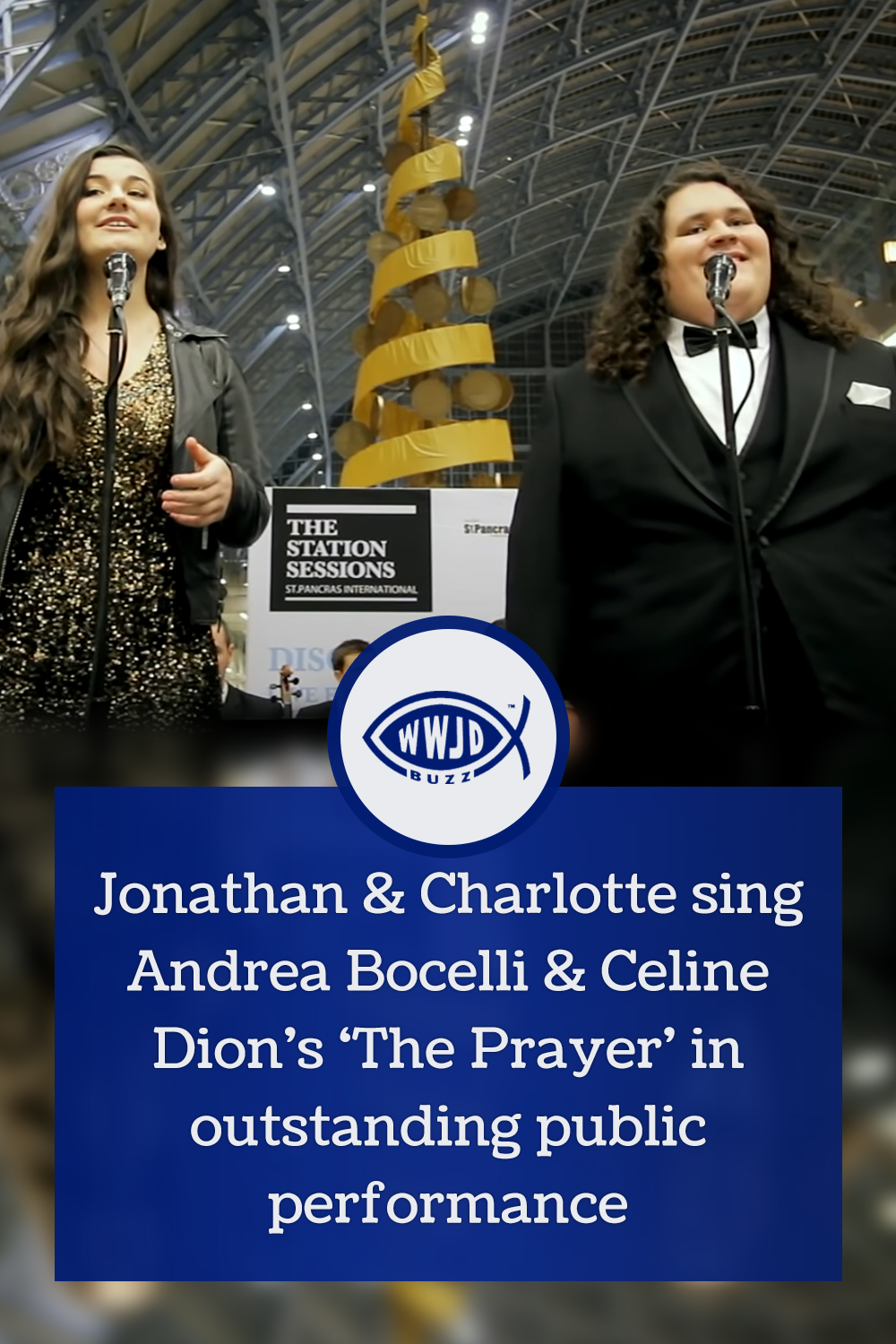 Jonathan & Charlotte sing Andrea Bocelli & Celine Dion\'s \'The Prayer\' in outstanding public performance