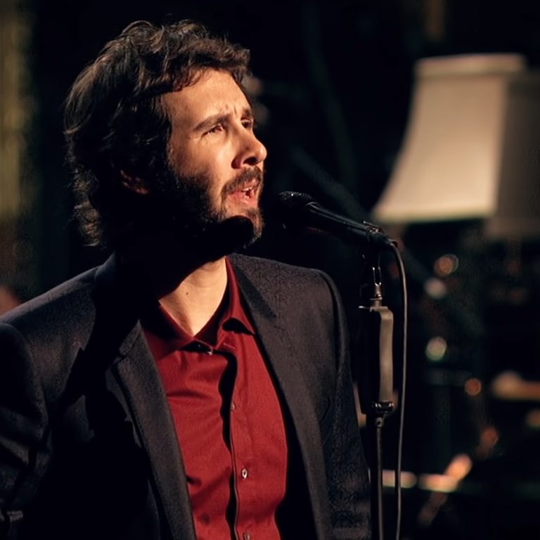 Josh Groban’s powerful performance of “Over the Rainbow” WWJD