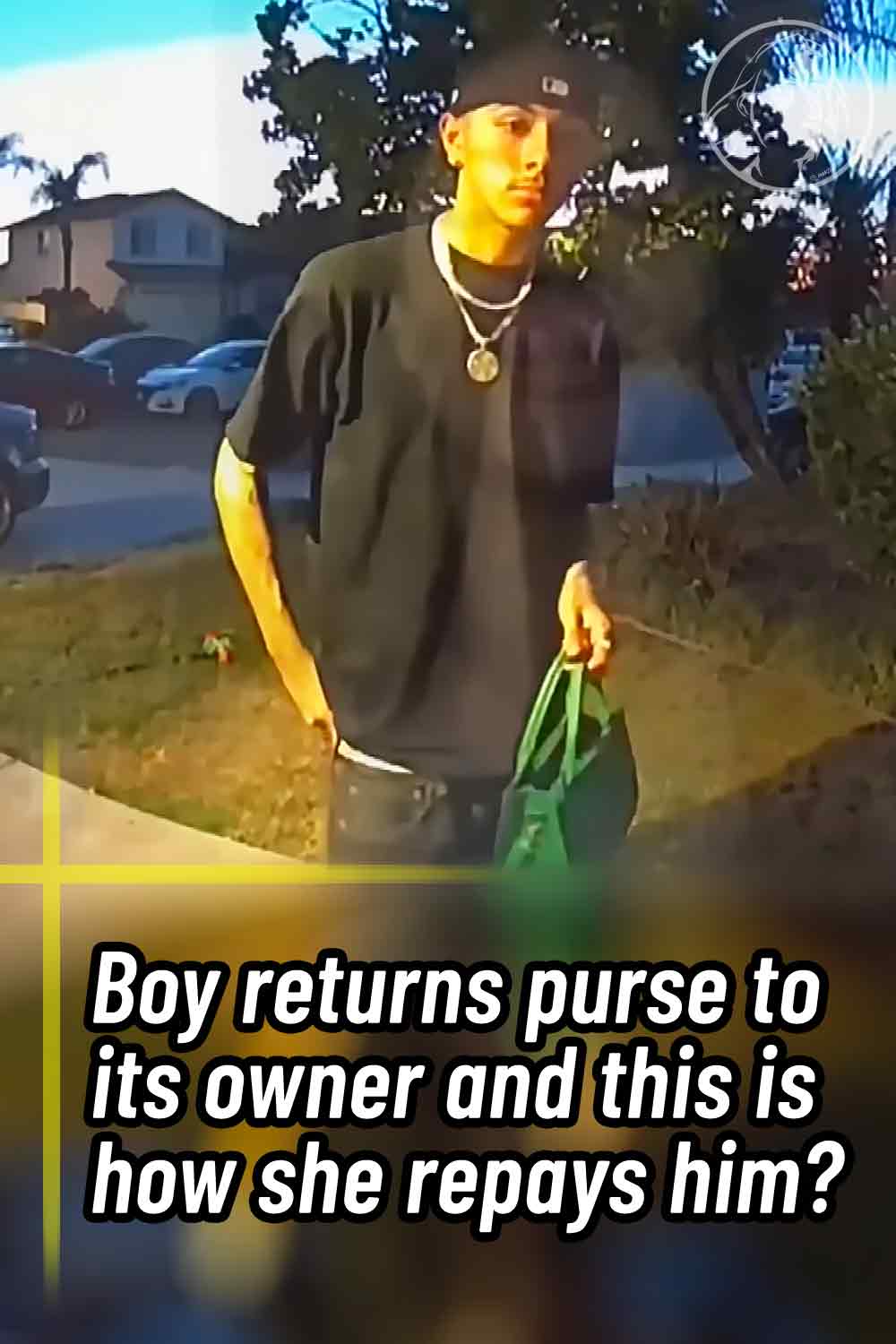 Boy returns purse to its owner and this is how she repays him?